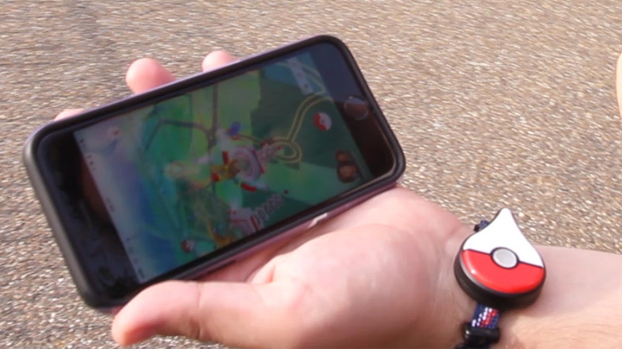 Pokémon GO Plus - jak korzystać, funkcje i porady | Eurogamer.pl
