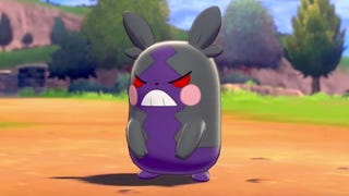 Pokémon Sword and Shield has an Industrial Revolution Weezing and hangry hamster