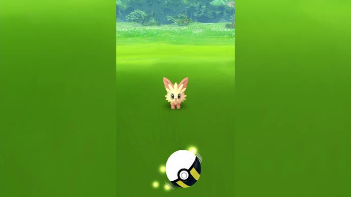 Curveball throw in Pokémon Go