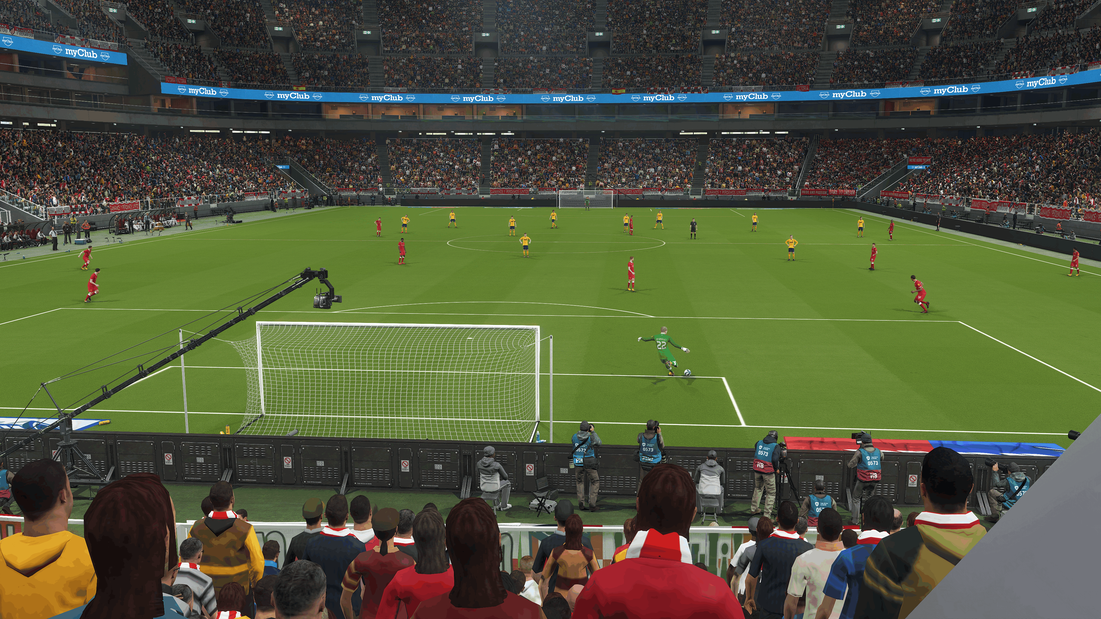 Pro Evolution 2018 looks pretty sharp through Nvidia's Ansel tech, and ...
