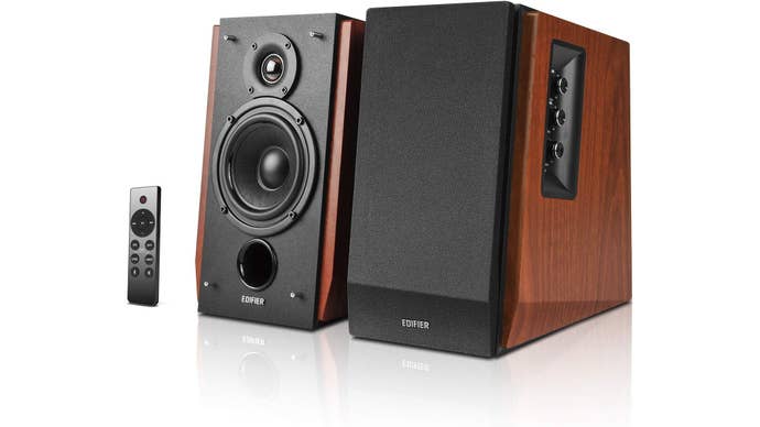 edifier r1700bts bookshelf 2.0 speakers
