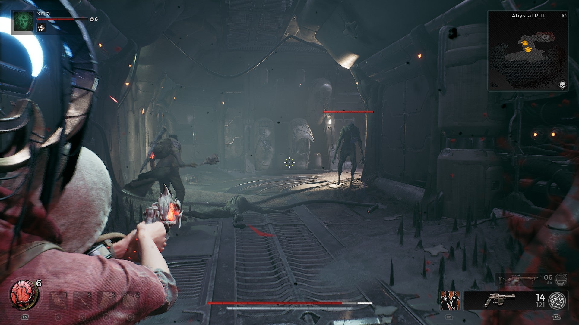 In an Alien-esque corridor of Remnant 2, you aim at a hulking, dark humanoid figure in front of you.