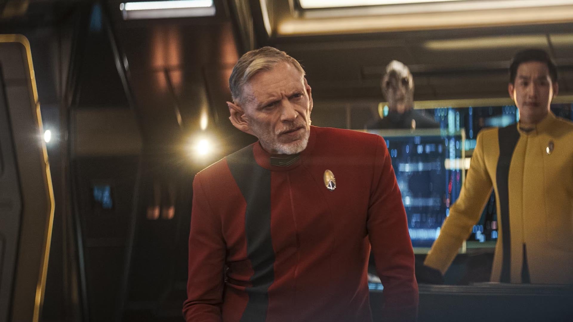 Commander Rayner from Star Trek: Discovery - 8