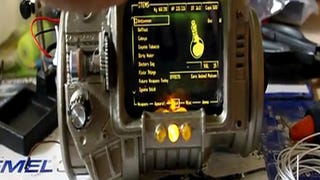 Fallout fan makes working Pip-boy 3000