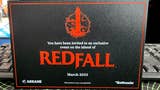 Rozeslány pozvánky na Redfall, potvrzen cross-play
