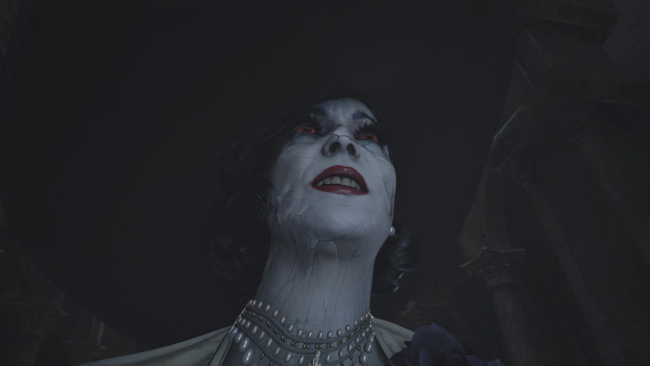 Resident Evil Village | Lady Dimitrescu Boss Fight Strategy