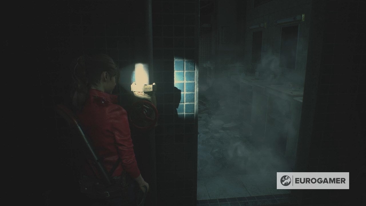 Resident Evil 2 Remake Film für Löwenstatue entwickeln, Gas im Duschenraum (2F) schließen und