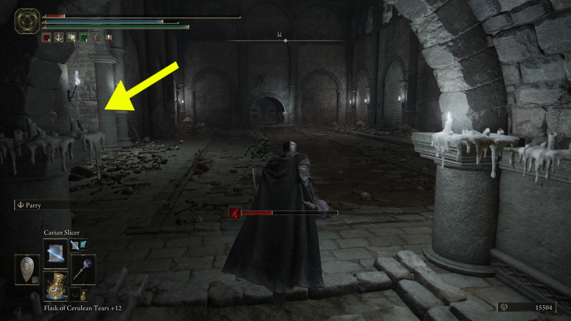 One of the rooms in Elden Ring: Shadow of the Erdtree's Fog Rift Catacombs where spikes fall from the ceiling. A yellow arrow shows the location of a safe alcove where the player can duck. - 4