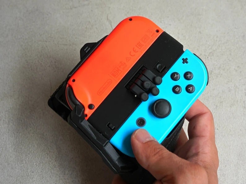 This Joy-Con adapter lets you play Nintendo Switch with one hand