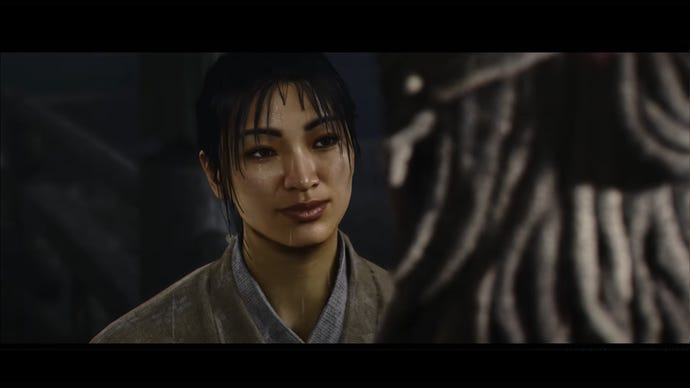 Rin mira a Yasuke con cariño en Assassin's Creed Shadows.
