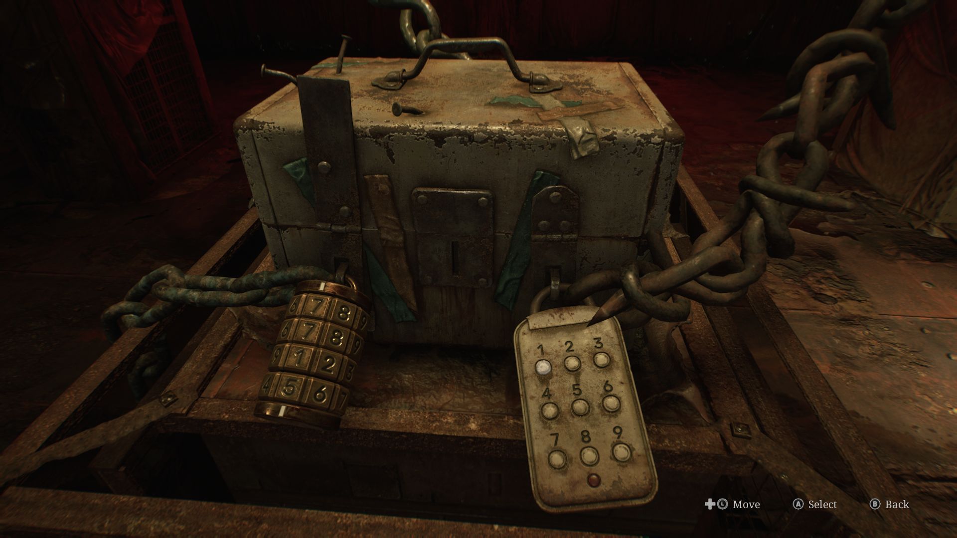 The player examines a puzzle box in Silent Hill 2. - 6