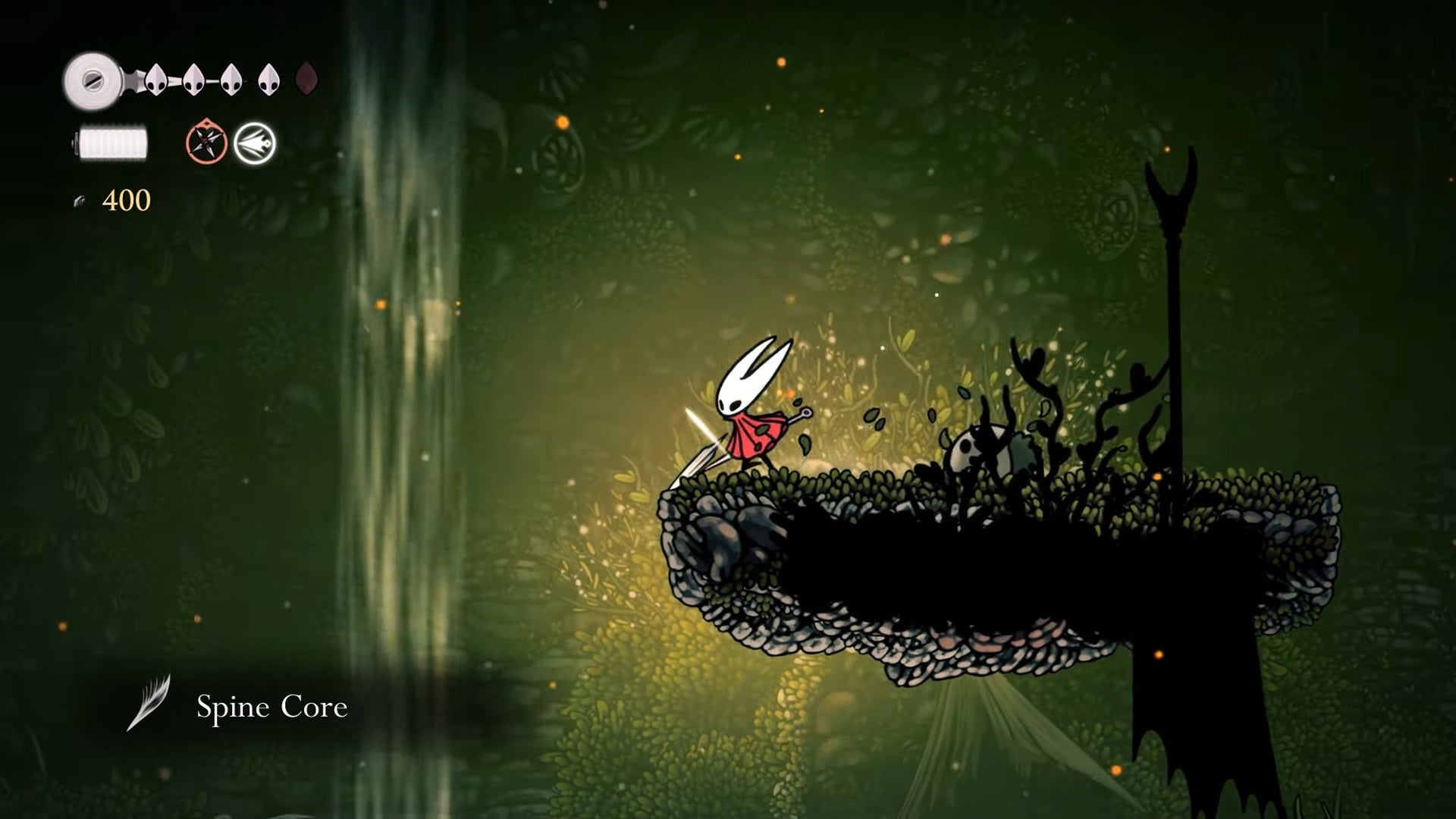 Hornet picks up a Spine Core in Hollow Knight: Silksong. - 6