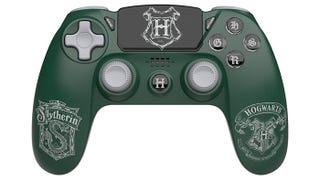 Herní ovladač pro PlayStation 4 s motivem Harry Potter – Slytherin