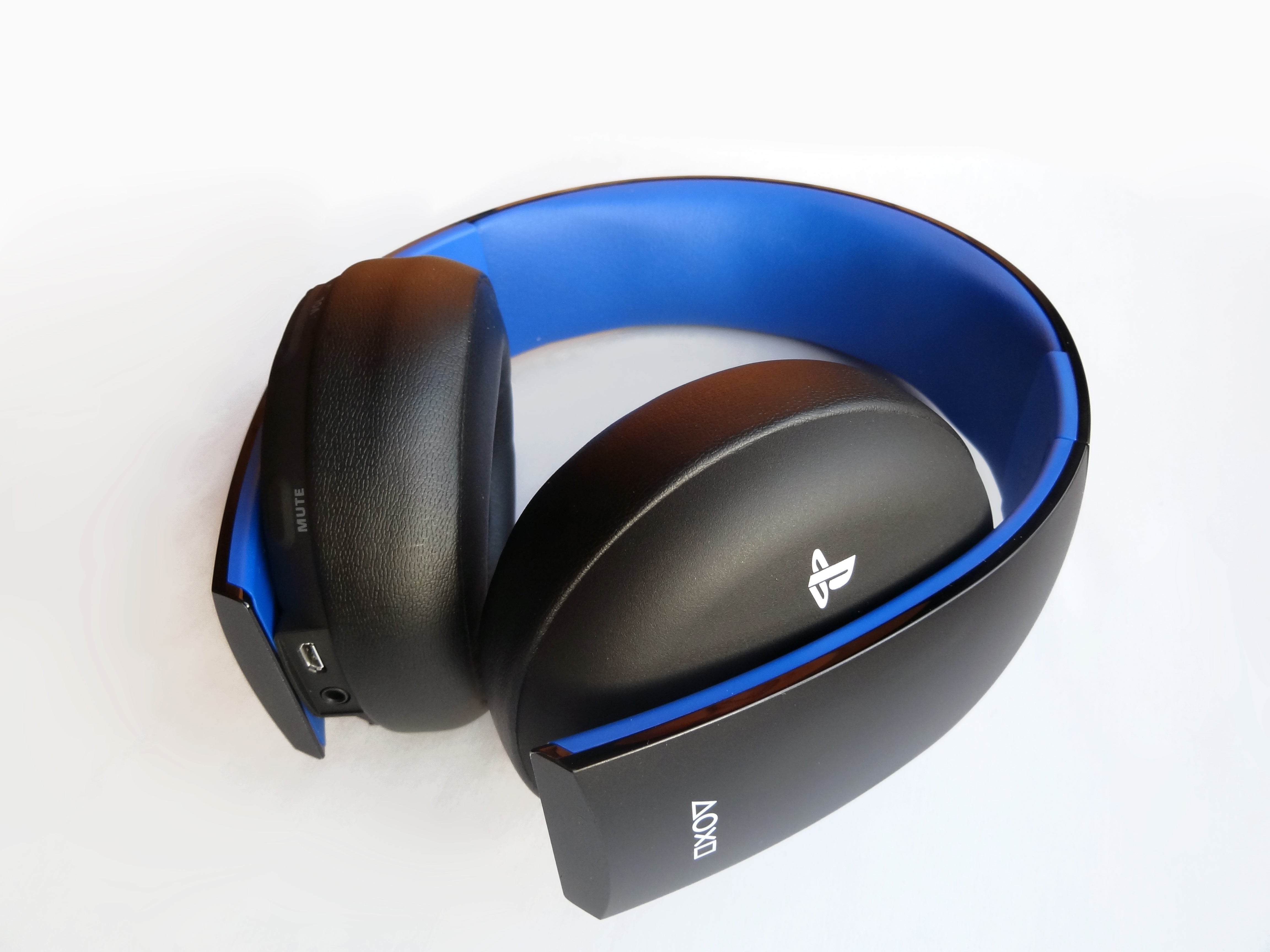 Sony Wireless Headset 2.0 review Eurogamer