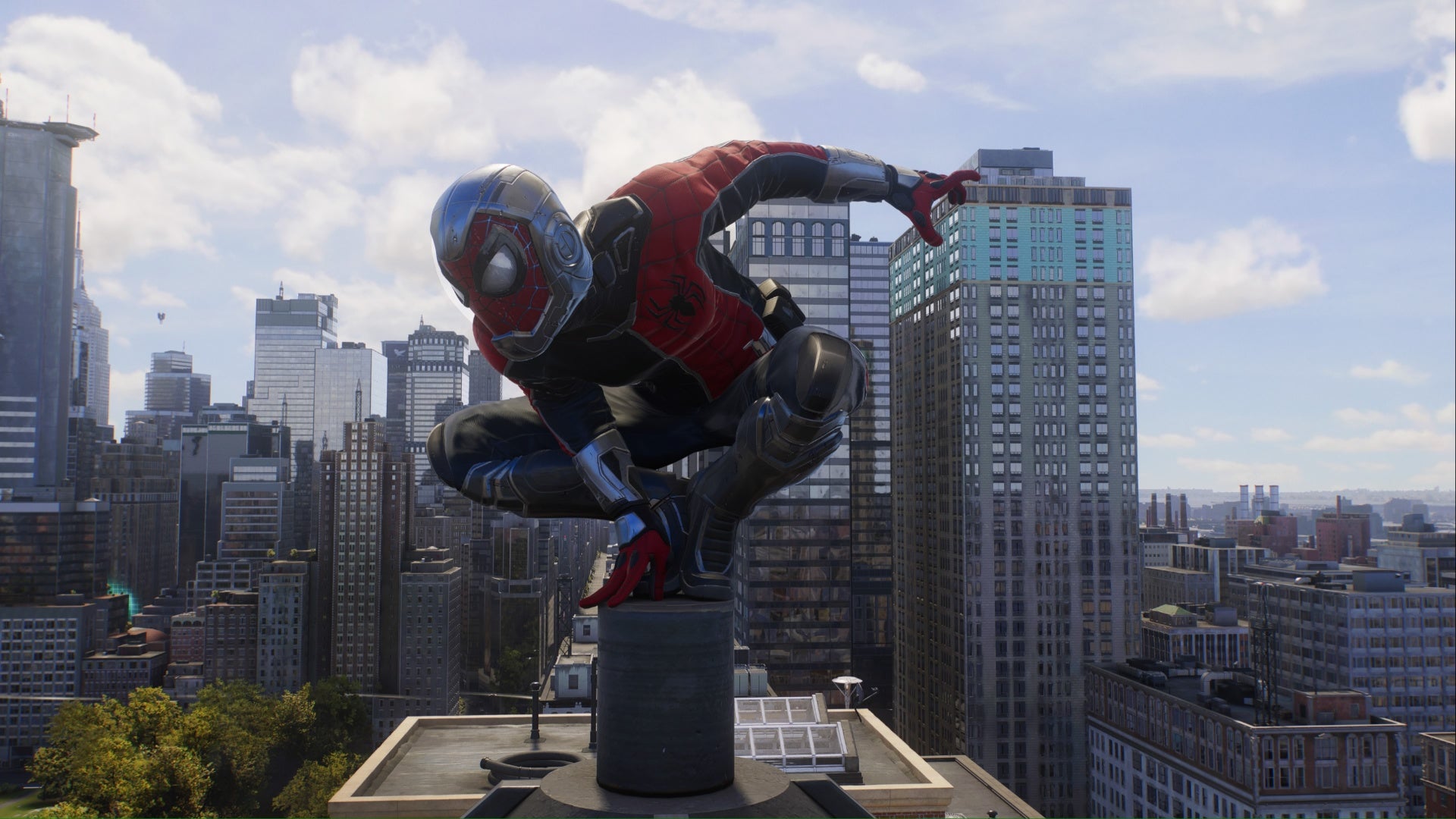 spider-man 2 peter parker in Life Story Suit crouching on chimney
