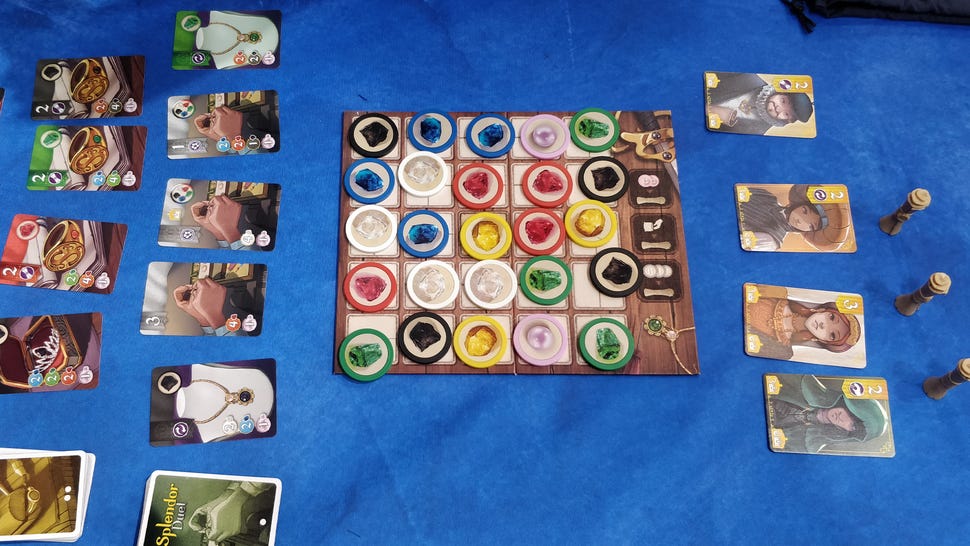 An image of the components for Splendor Duel