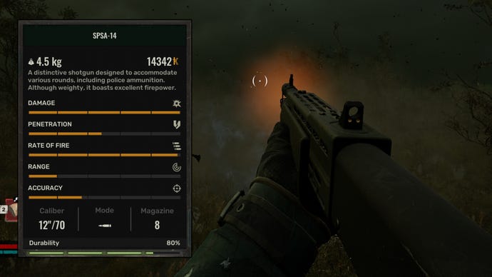 The player in Stalker 2 holds the SPSA-12 shotgun. On the left side of the screen is the gun’s stats.