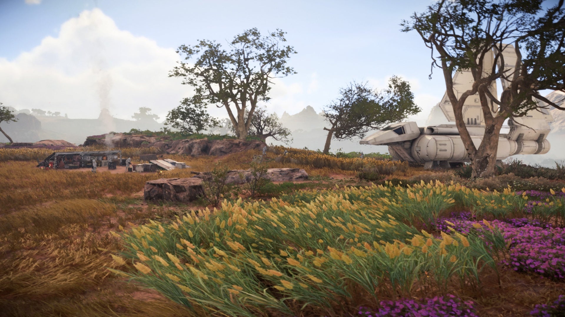 star wars pirate raid event on toshara with Imperial Shuttle on right side of the screen.