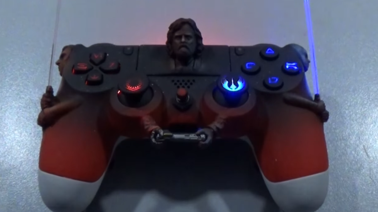 This custom built Star Wars PS4 controller took 70 hours to make