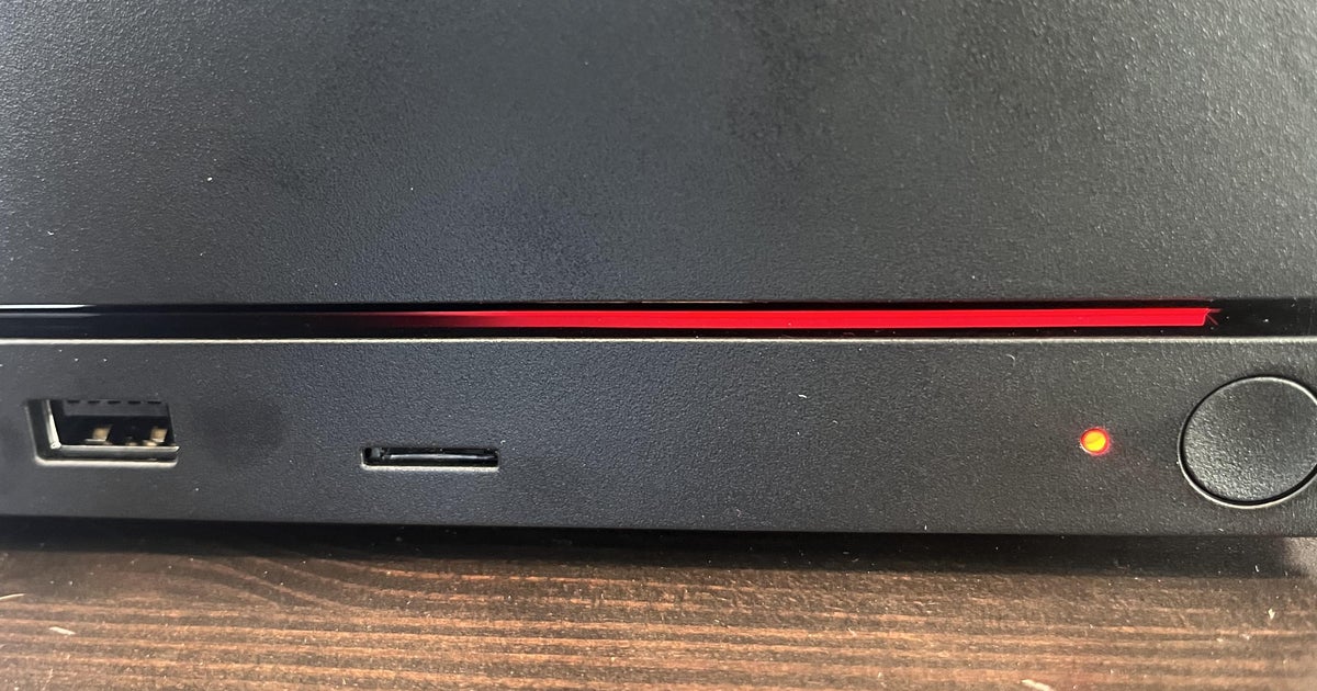 Red line of death - Steam Machine encounters its first major hardware fault and its already got a fitting Xbox-inspired nickname Red line of death - Steam Machine encounters its first major hardware fault and its already got a fitting Xbox-inspired nickname