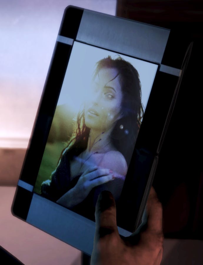 A framed picture of Tali’s unmasked face in the old Mass Effect 3.