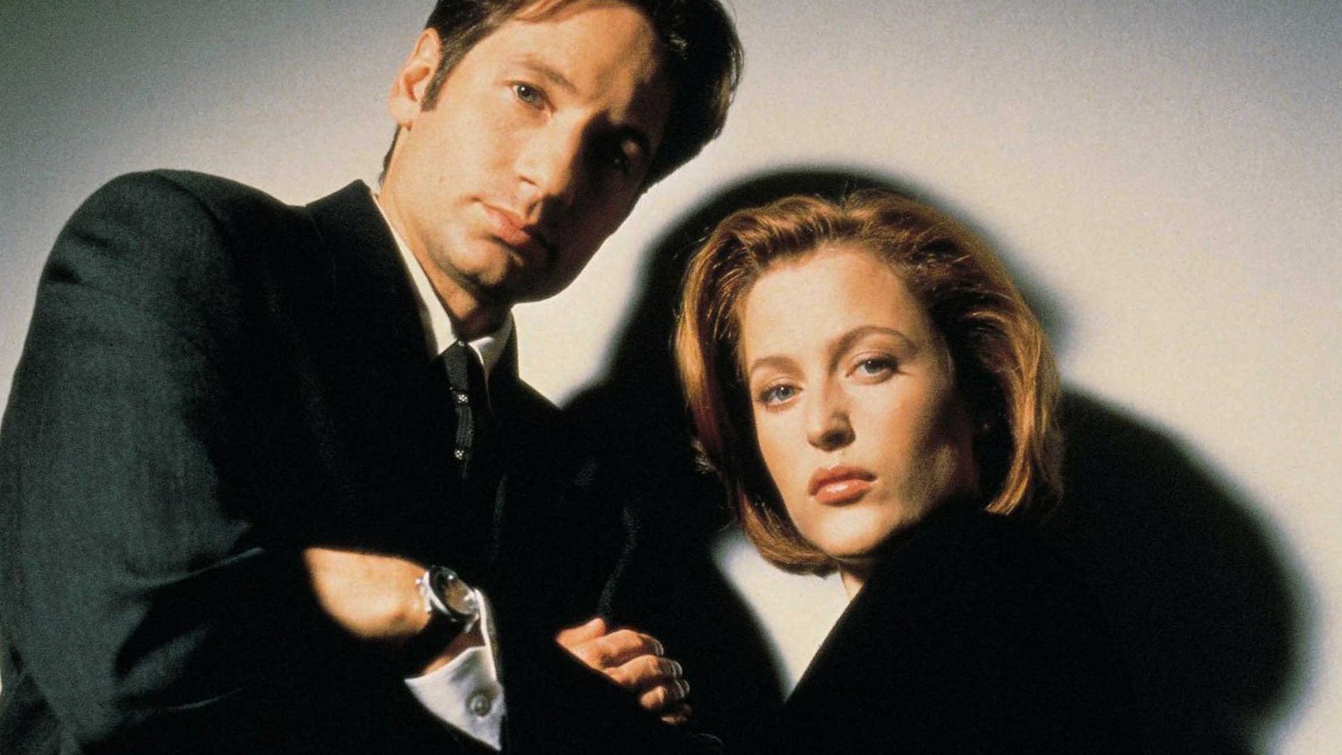 X-Files’ creator thinks the upcoming reboot will be tough because “everything’s a conspiracy now”