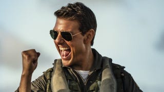 Tom Cruise celebra o sucesso de Top Gun: Maverick e agradece aos fãs