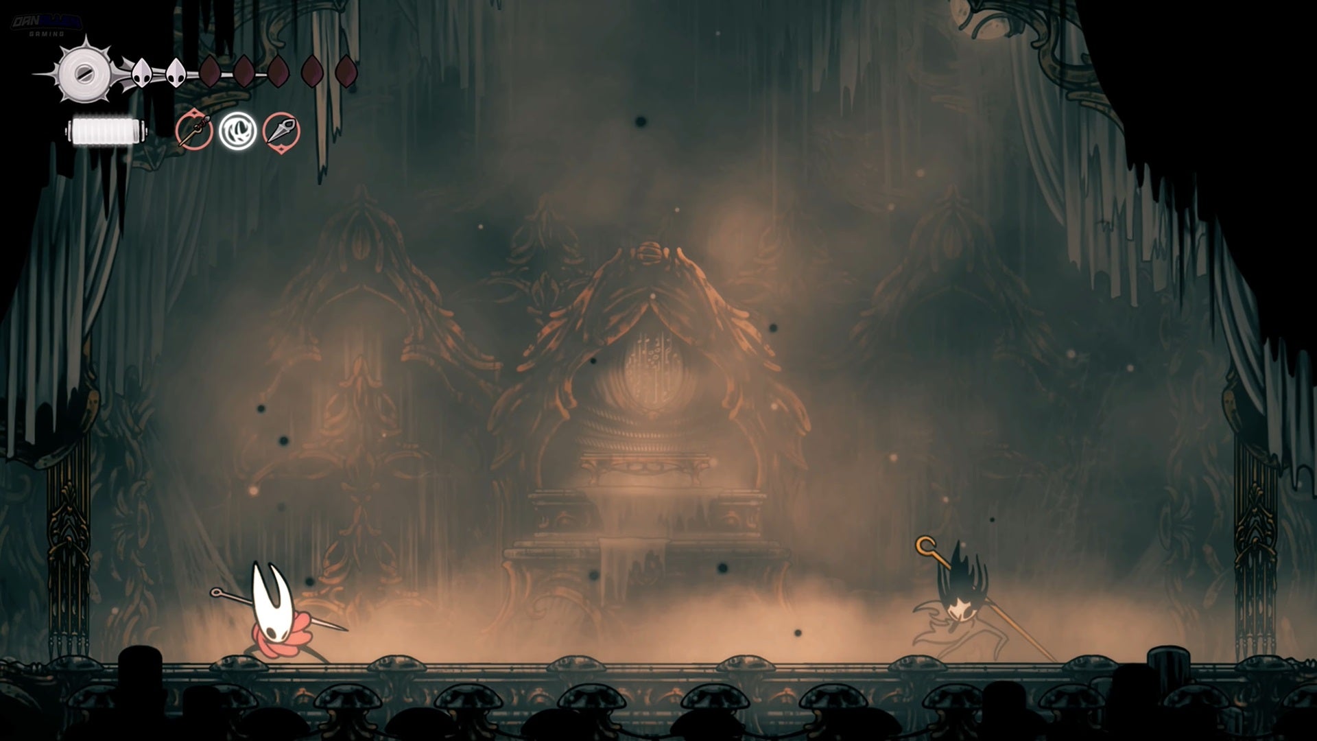 Hornet and Phantom prepare to clash in a smoke-filled room in the Exhaust Organ of Hollow Knight: Silksong. - 33