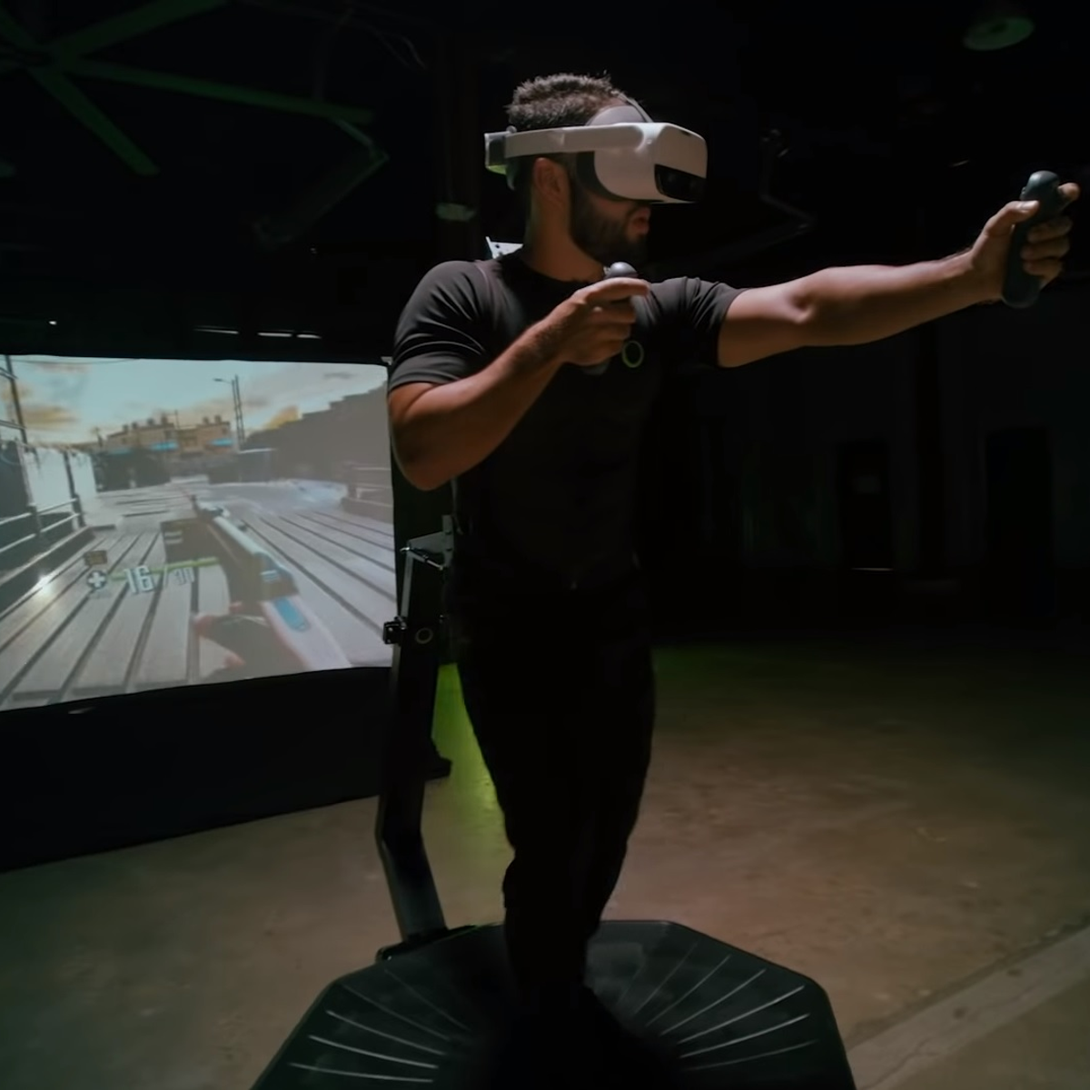 Virtuix Omni With Images Virtual Reality Gear Virtual A Quick Run In A