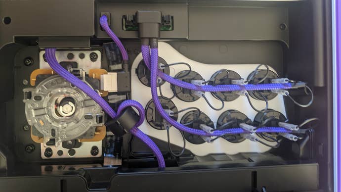 Inside of Vitrix Pro FS