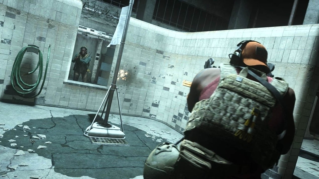 Warzone glitch laat je met parachute afdalen in Gulag-matches