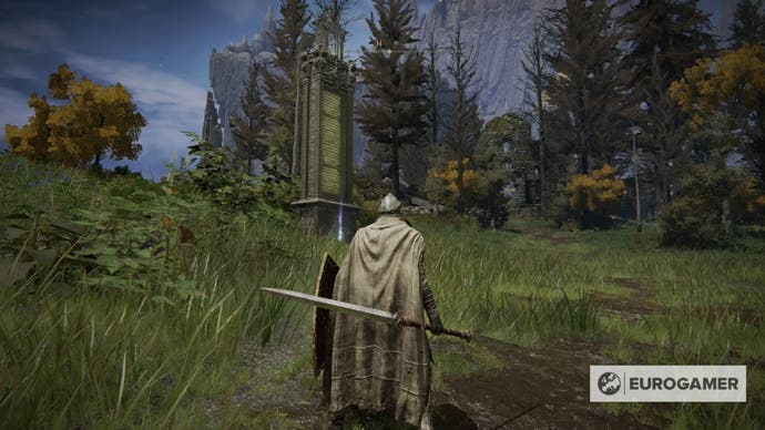 An Elden Ring character approaches the location of the West Liurnia map fragment.