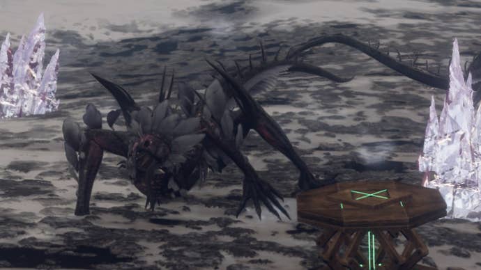 A Nightshade Monitor in Wild Hearts crawls along some snowy rocks.