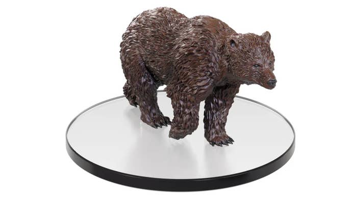 A bear from WizKids’s Baldur’s Gate 3 collection.