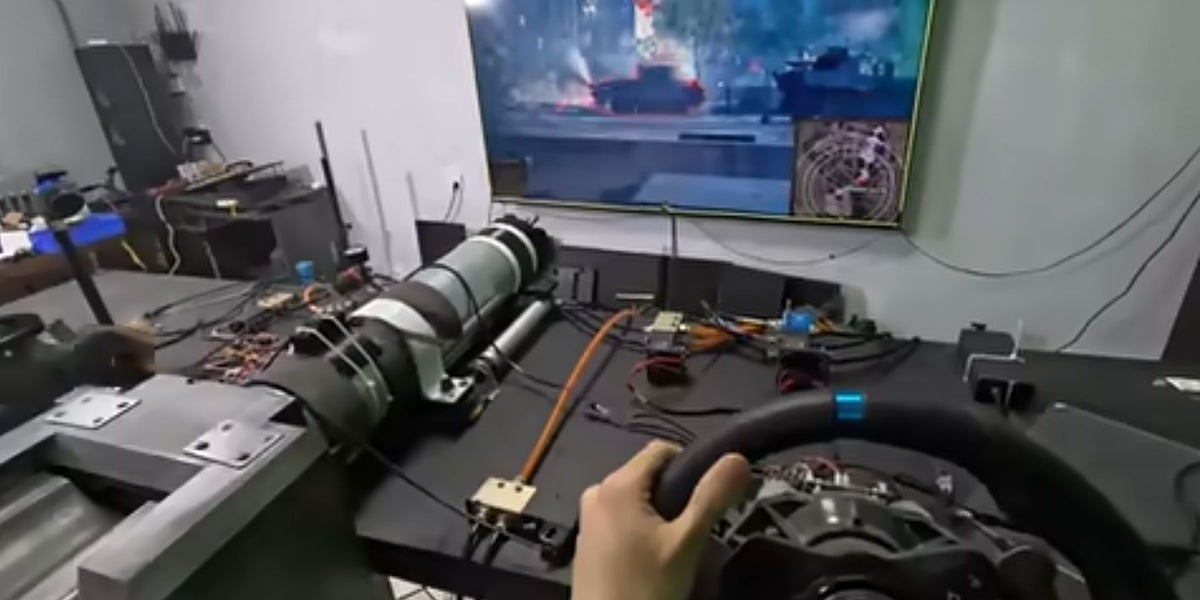 You need an entire crew to pilot this homemade tank simulator