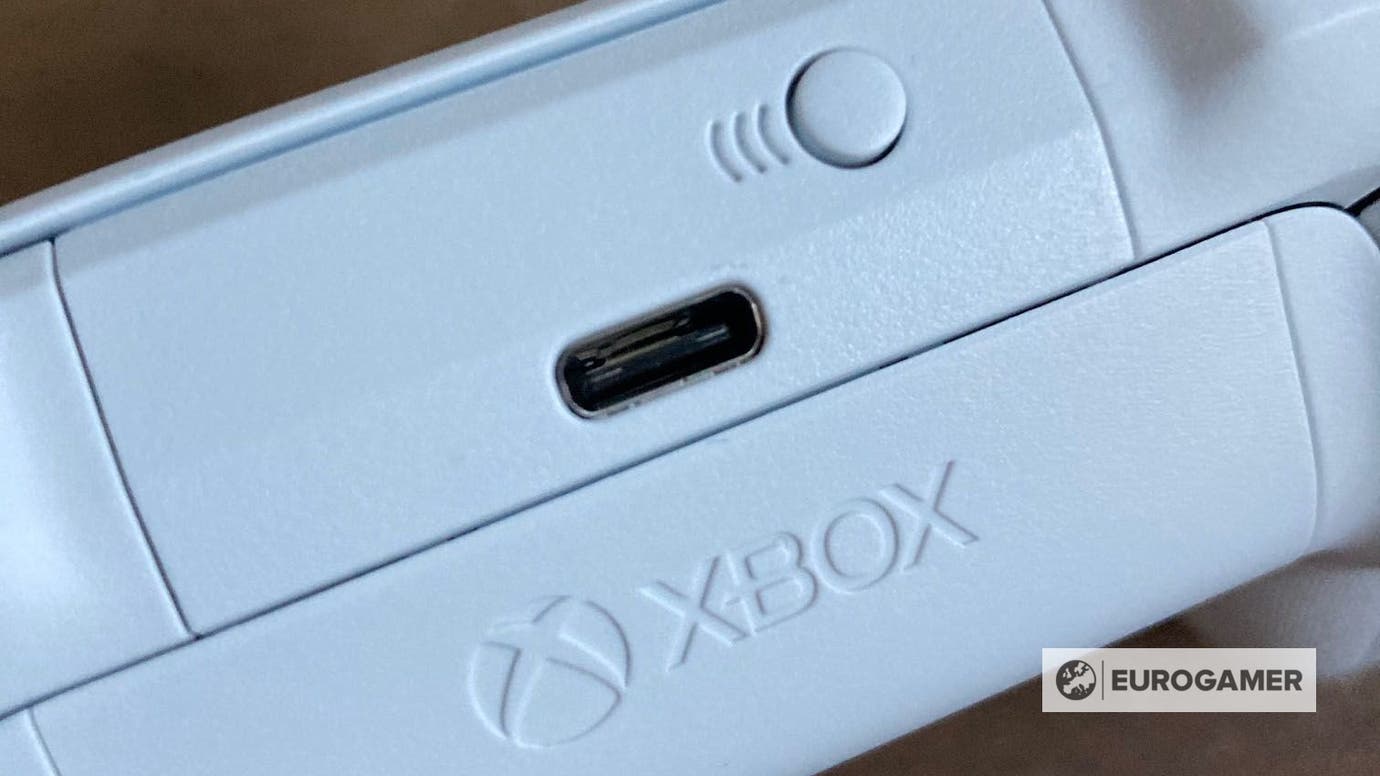 Xbox Series controller syncing - How to connect a controller to Xbox ...