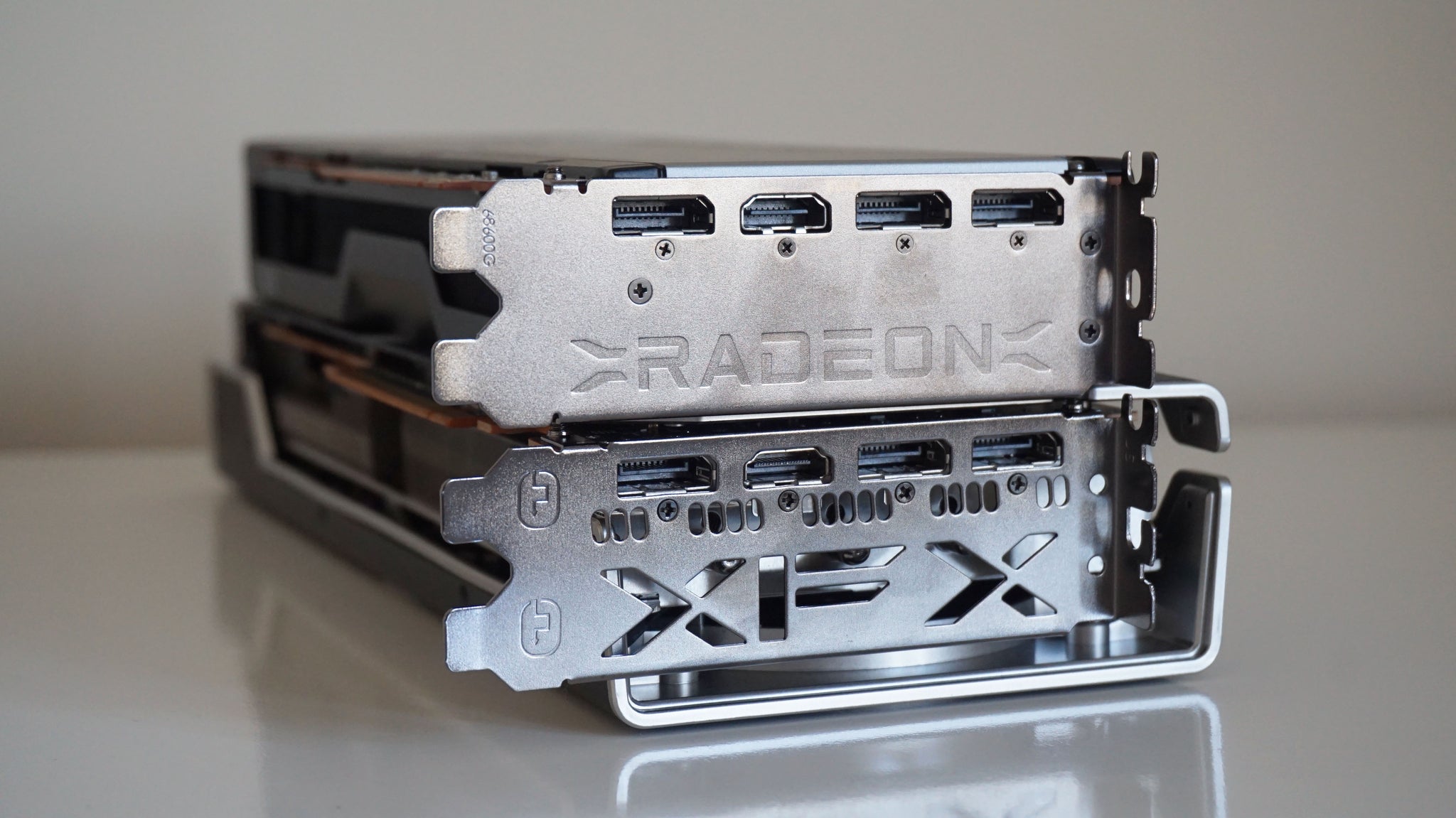 Xfx Amd Radeon Rx6700xt XFX Radeon RX 6700 XT Speedster Merc 319 Black Edition review | Rock ...