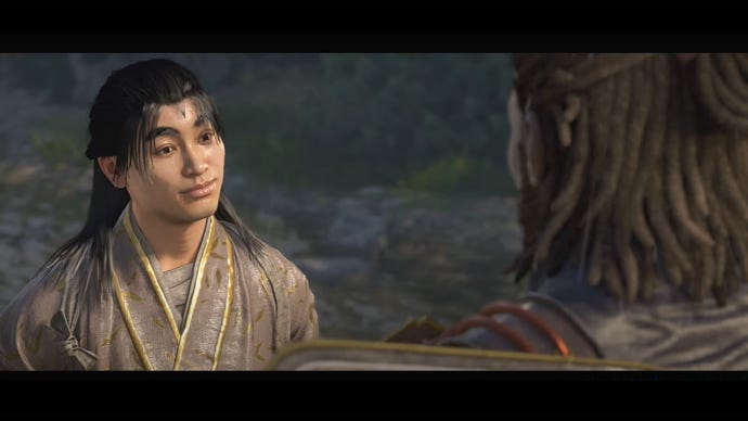 Ibuki mira a Yasuke en Assassin's Creed Shadows.