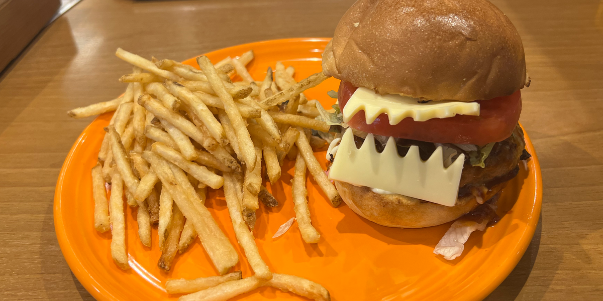 hamburger deck yugioh Yu-Gi-Oh! - Recipe (MRL-063) - Magic Ruler - Unlimited Edition Blue-Eyes White Dragon for dessert?