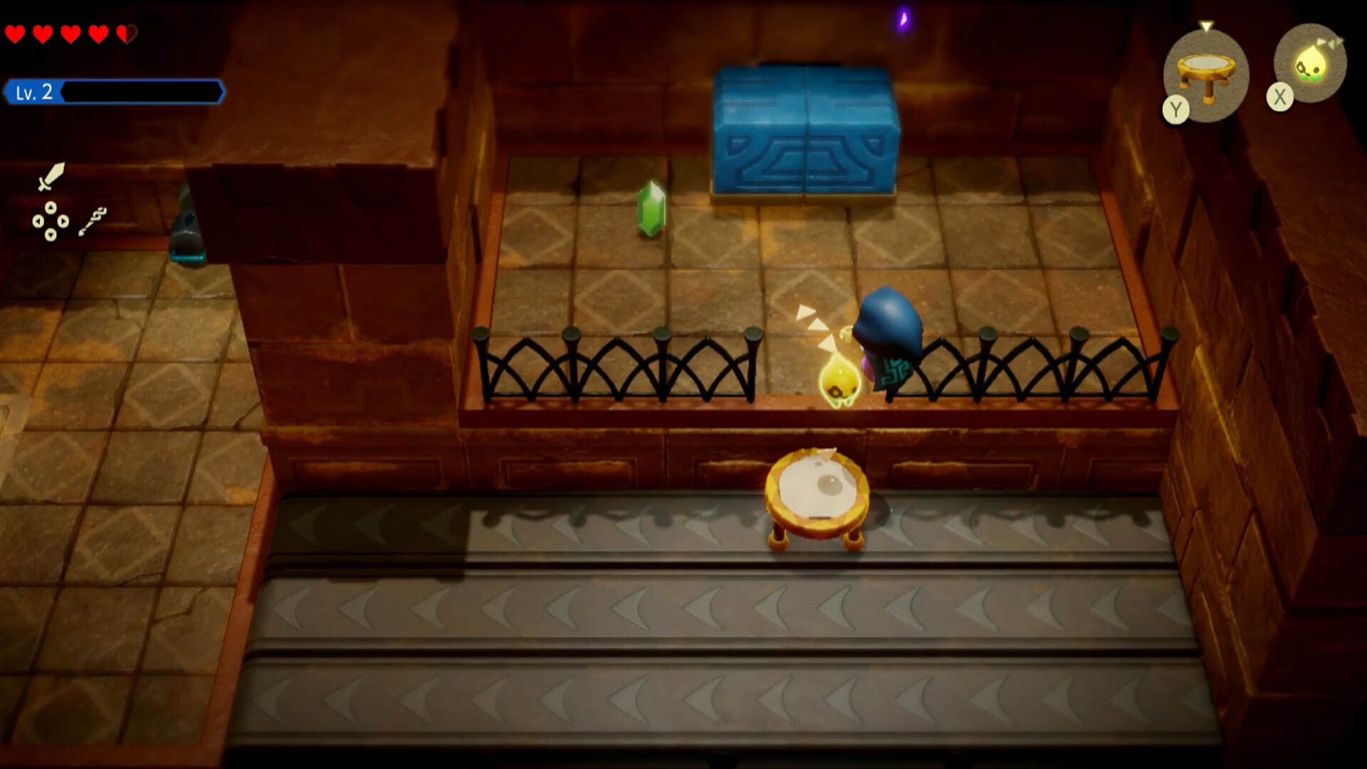 zelda echoes of wisdom gerudo sanctum dungeon using trampoline to reach blue block doors