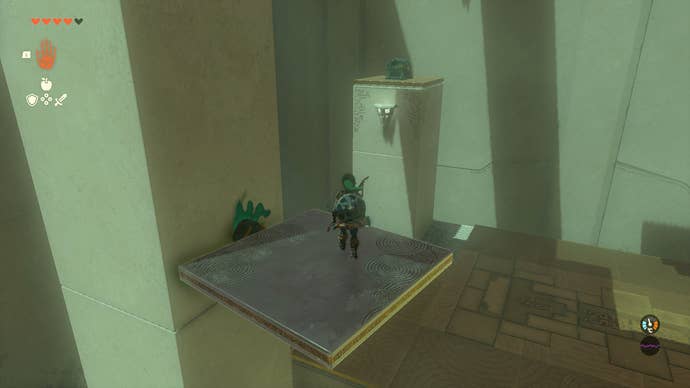 Link riding a platform to reach the treasure chest inside Tsutsu-um Shrine in Zelda: Tears of the Kingdom