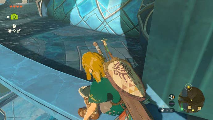 zelda totk link sneaking along zora throne room stream
