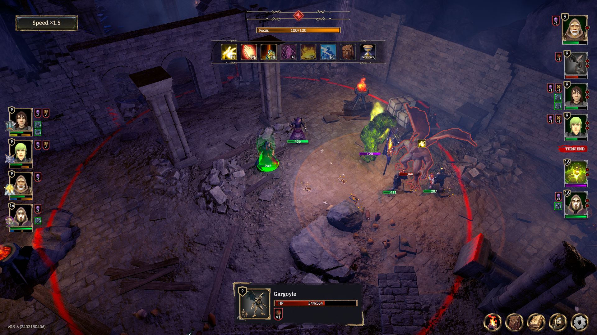 Fighting some kind of gargoyle monster in Zoria: Age Of Shattering - 4